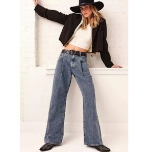 Free People We The Free Luca Super Slouch Jeans Alabaster Blue 25